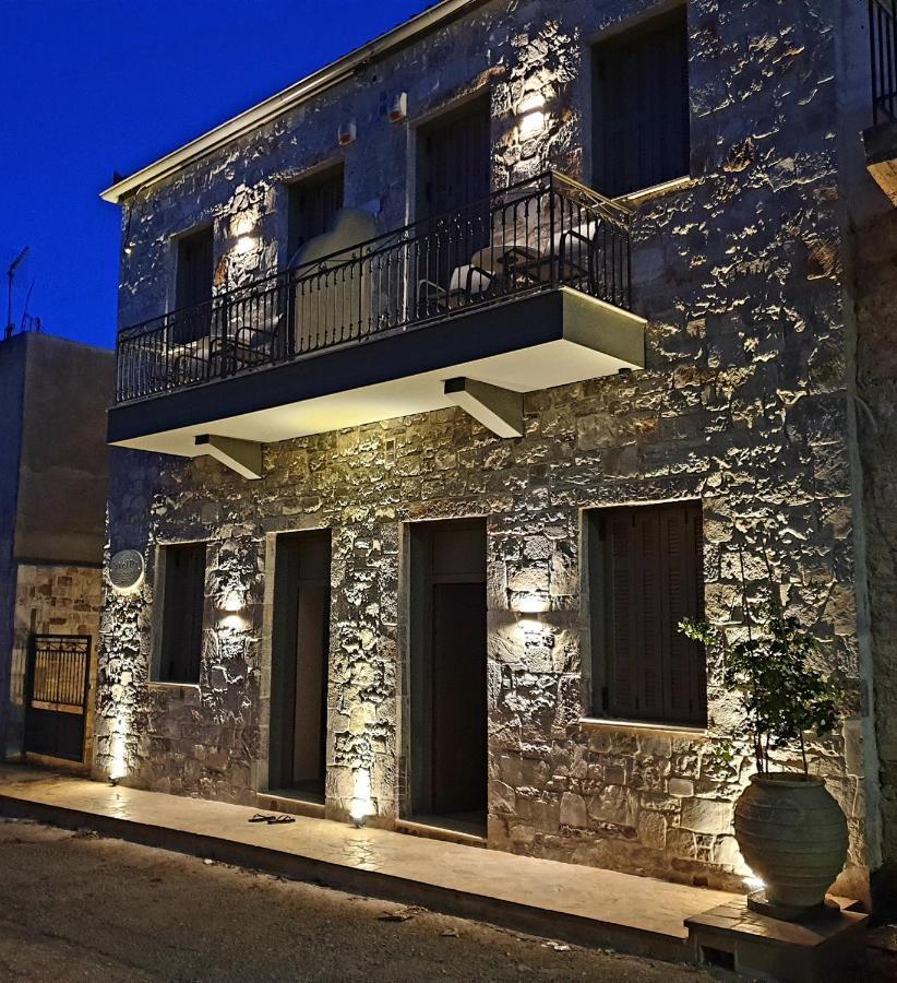 Steldi Luxury Apartments Petalidi Bagian luar foto