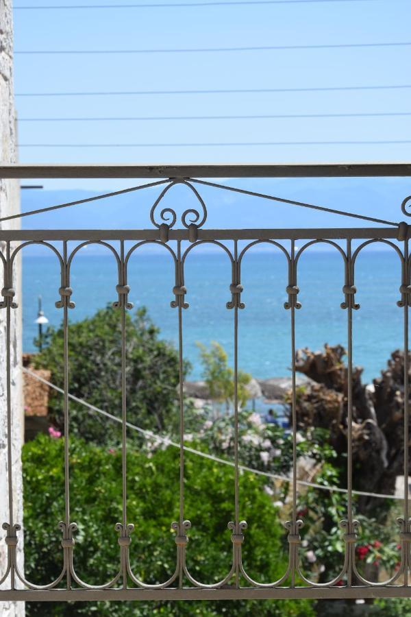 Steldi Luxury Apartments Petalidi Bagian luar foto